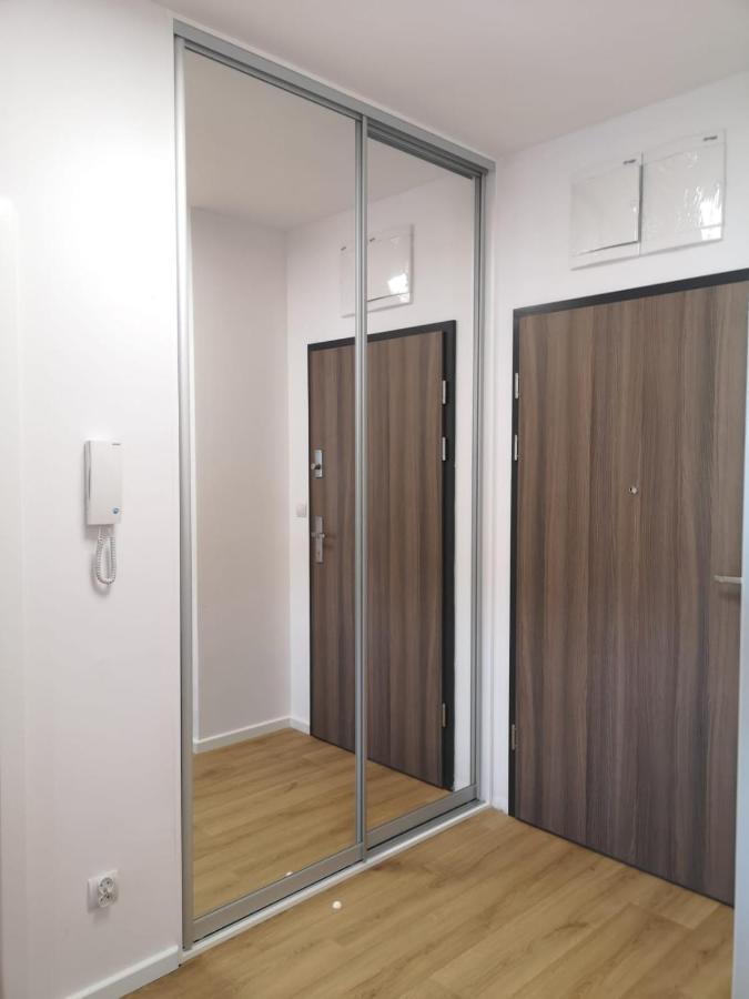 Nowoczesny Apartament Na Promenadach Wroclawskich Exterior photo